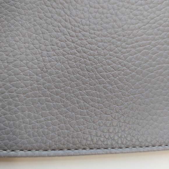 NWOT Nine West Gray Wristlet - Picture 17 of 17